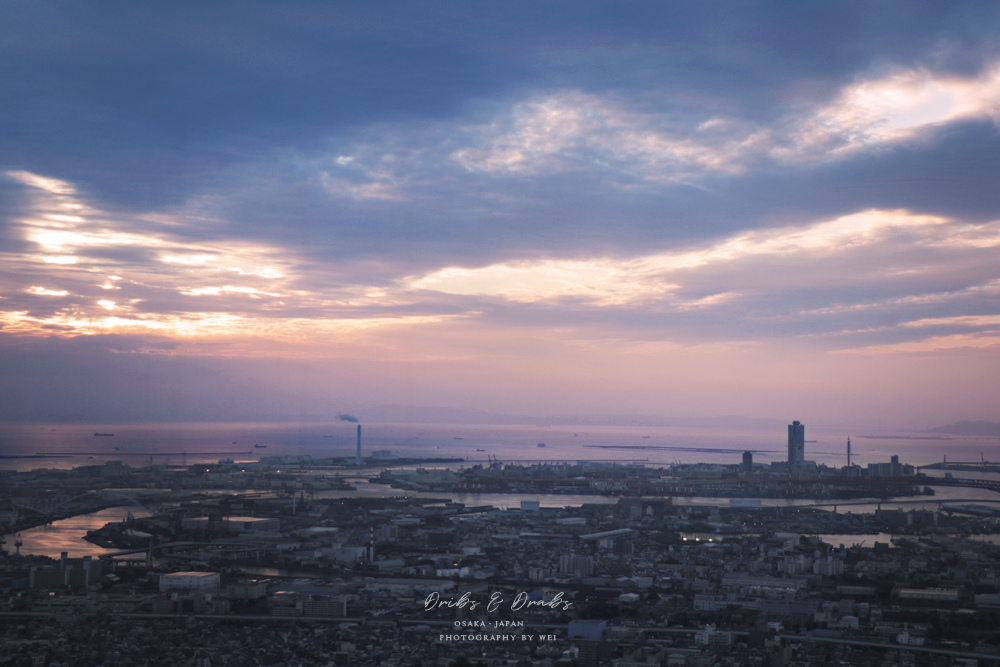 大阪夜景 阿倍野harukas展望台 從白天 黃昏到夜晚的綺麗風景 縮時攝影 Dribs Drabs 點點滴滴 痞客邦