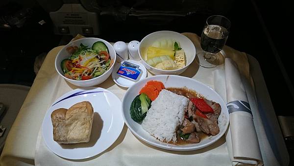 商務艙回程餐點01 商務艙回程餐點01