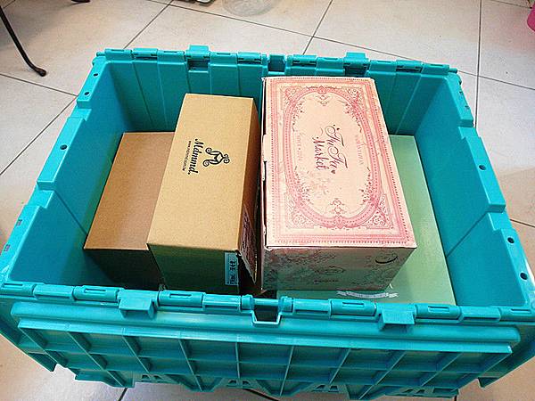 BOXFUL任意存 到府迷你倉 迷你箱 共享倉 迷你倉2.0 台北租倉庫 收納 租空間 儲物 儲藏室 個人倉儲 租倉庫 換季 BOXFUL任意存 到府迷你倉 迷你箱 共享倉 迷你倉2.0 台北租倉庫 收納 租空間 儲物 儲藏室 個人倉儲 租倉庫 換季