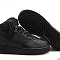 1  NIKE AF1 全白全黑 情侣鞋  (4).jpg