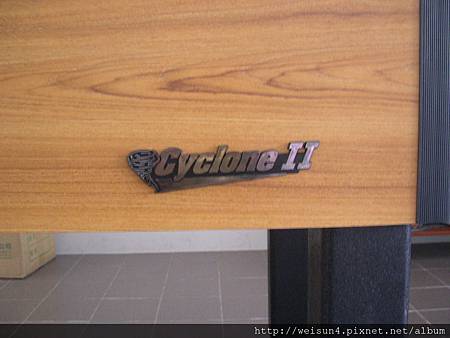 運動_手足球_Tornado_Cyclone II_Logo 運動_手足球_Tornado_Cyclone II_Logo