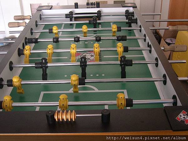運動_手足球_Tornado_Cyclone II_球桌-01