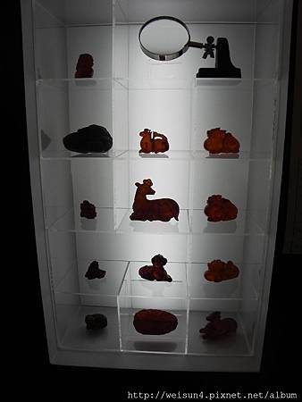 台博館_琥珀特展_DSCN8698_圓雕_走獸 台博館_琥珀特展_DSCN8698_圓雕_走獸