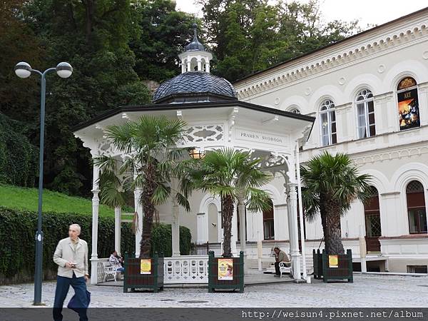 DSCN0411_溫泉_PRAMEN SVOBODA.JPG