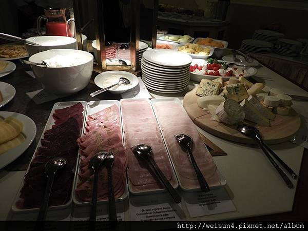 DSCN0459_Grandhotel Pupp_早餐吧.JPG DSCN0459_Grandhotel Pupp_早餐吧.JPG