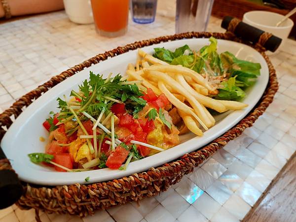 20180605_120650.jpg 20180605_120650.jpg