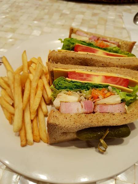 20180730_121030.jpg 20180730_121030.jpg