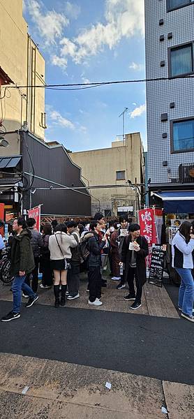 〔2023跨年在東京〕淺草寺的晝與夜~ 花月堂 香草冰淇淋波