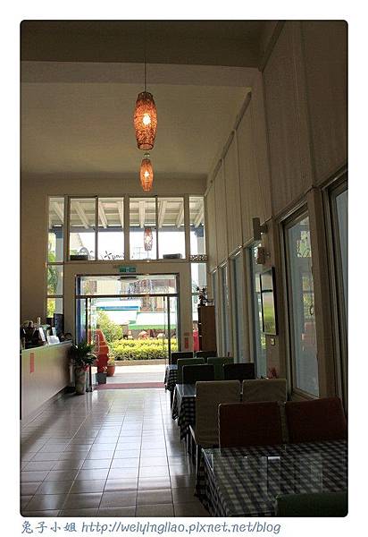 IMG_3438-1.jpg IMG_3438-1.jpg