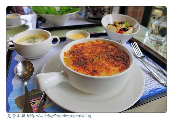 IMG_4215-1.jpg IMG_4215-1.jpg