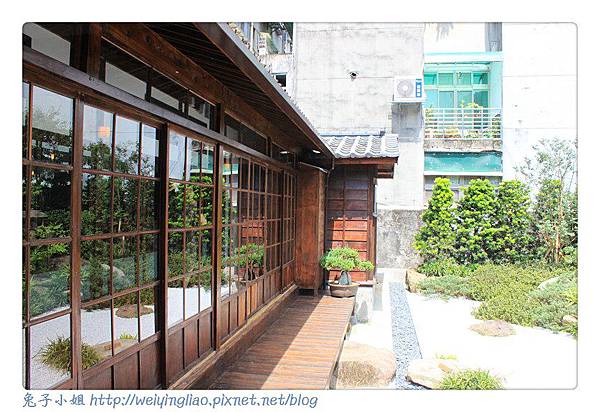 IMG_2751-1.jpg IMG_2751-1.jpg