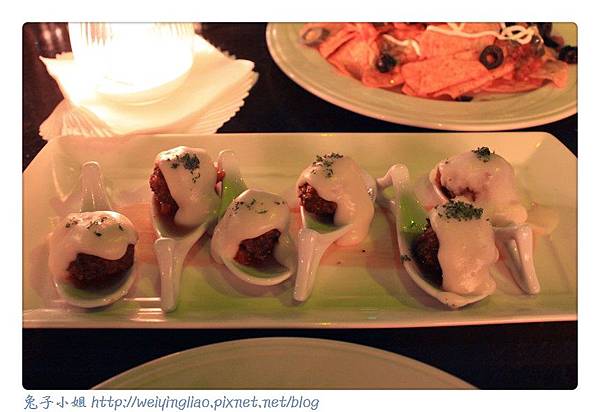 IMG_3255-1.jpg IMG_3255-1.jpg