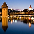 switzerland-luzern-night.jpg