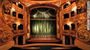 140415134059-theatre-manoel-story-body