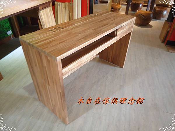 柚木鍵盤桌1.JPG 柚木鍵盤桌1.JPG