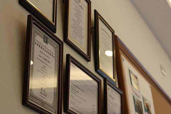 941356_556472091058294_779041317_n