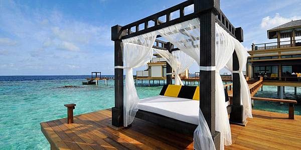 Premiere-In-Ocean-Villa-Ocean-View_bthr_room_carousel (1)