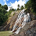 namuang-waterfall01.jpg