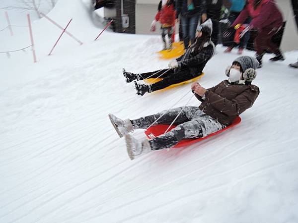 小妹滑雪場咖車.jpg