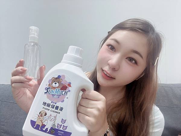 分享SunMuch熊潔淨 薰衣草地板保養液