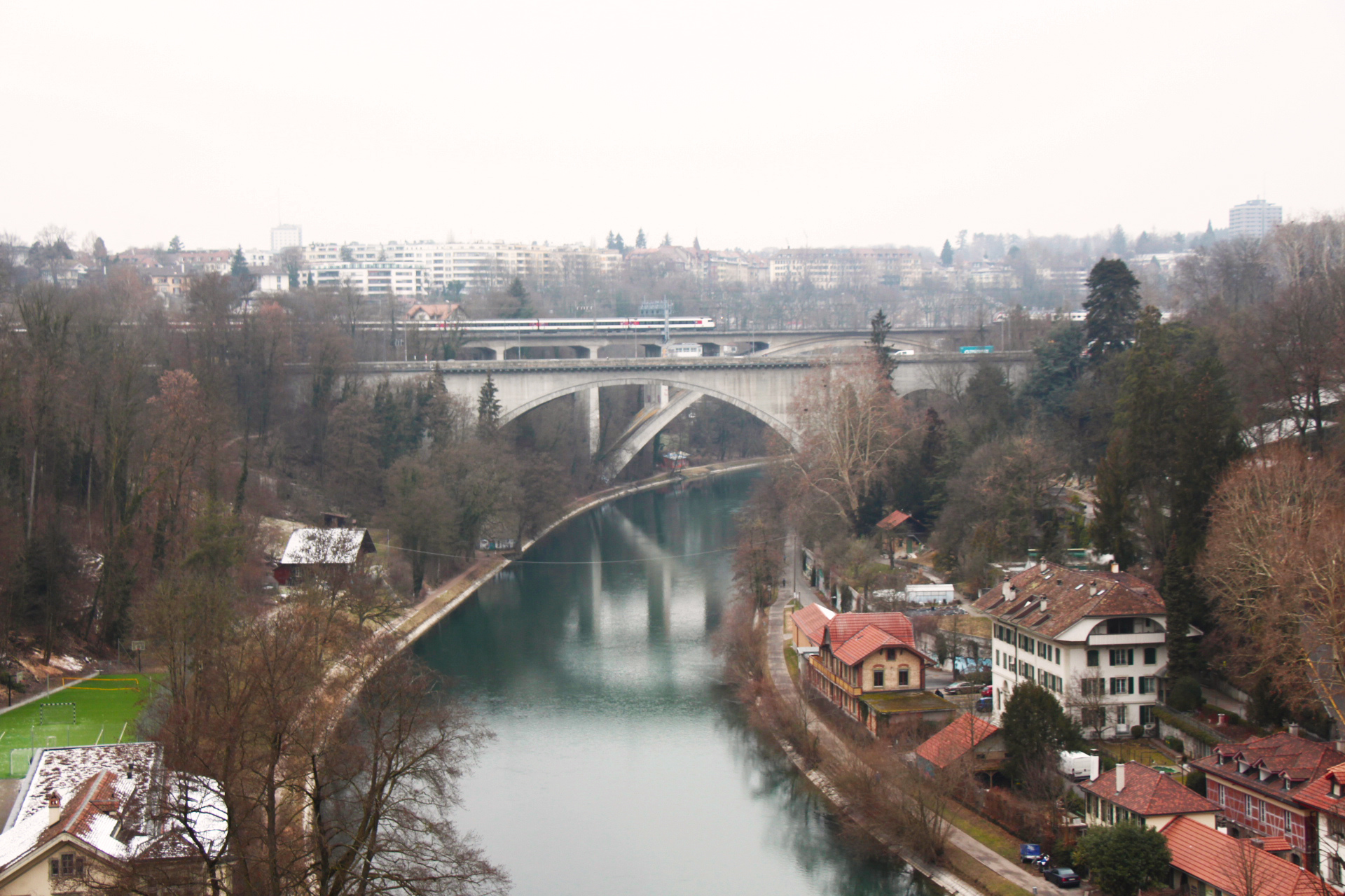 ,瑞士,伯恩,聯邦城市,Bundesstadt,世界文化遺產,中世紀,溫泉,車站,公園,市集,