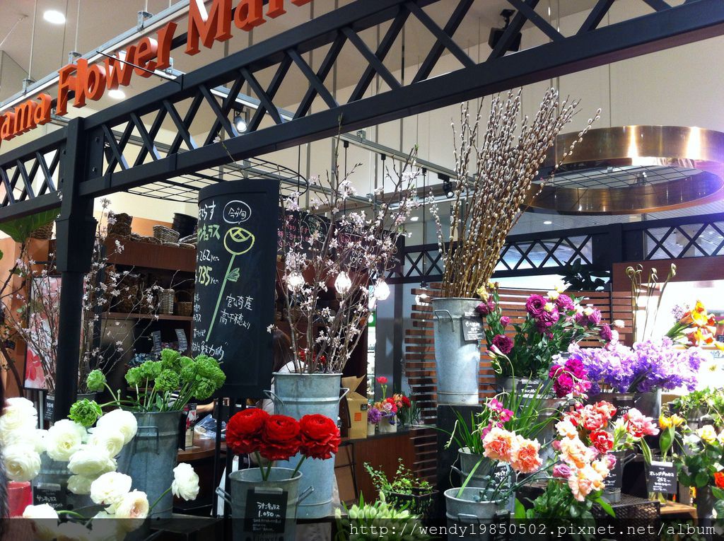 大阪難波花店青山フラワーマーケット Tokyo Creative 大阪難波花店青山フラワーマーケット Tokyo Creative