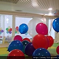1Y7M2D 滿屋的大氣球.JPG