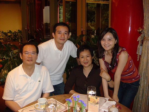 DSC00098.JPG DSC00098.JPG