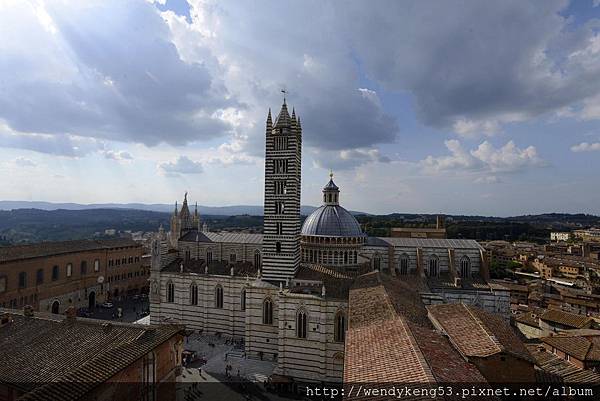 20140906_Montalcino moving to Siena_3217.JPG