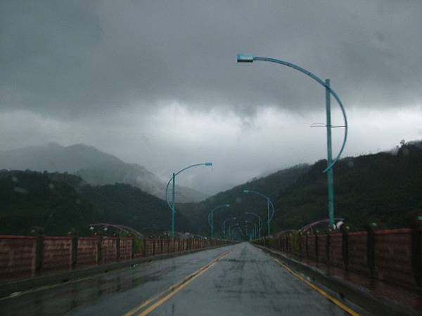 泰雅大橋