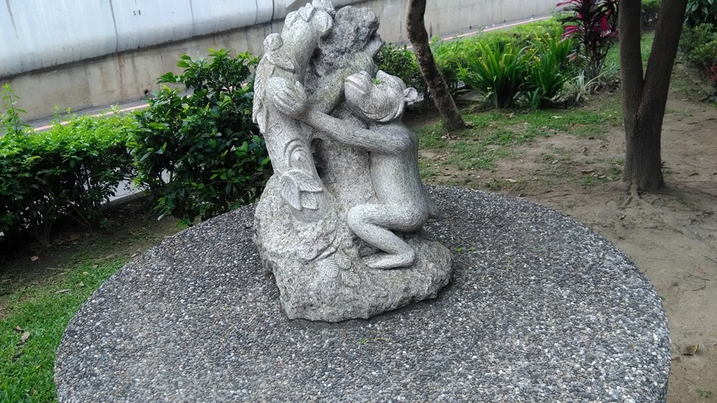 萬板路-石雕猴.jpg