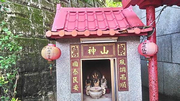 幸龍宮9-山神祠.jpg