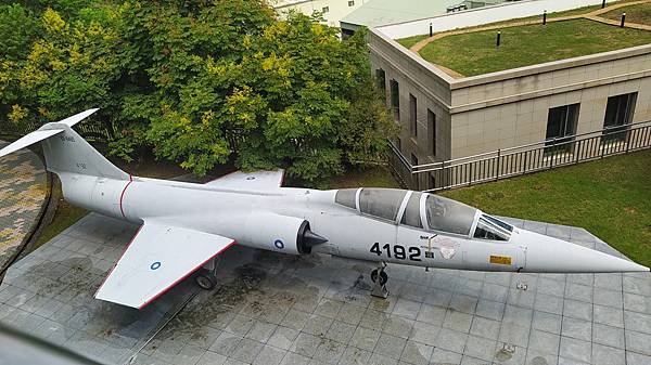 新北市武器公園-F104戰鬥機1.jpg