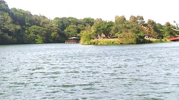 湖景2.jpg