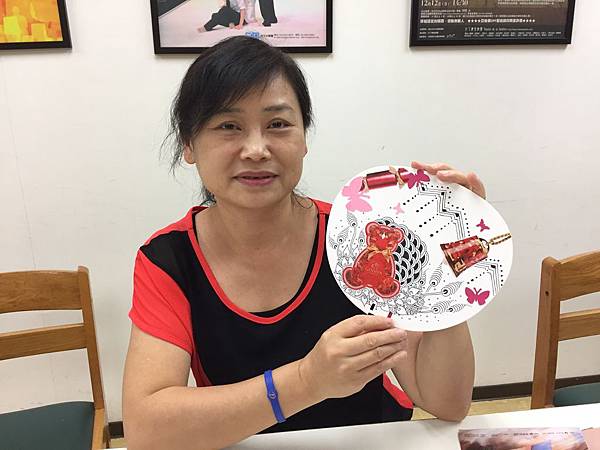 106/06/12 志工培訓課程-夏天的旋律-夏日纏繞涼扇製作