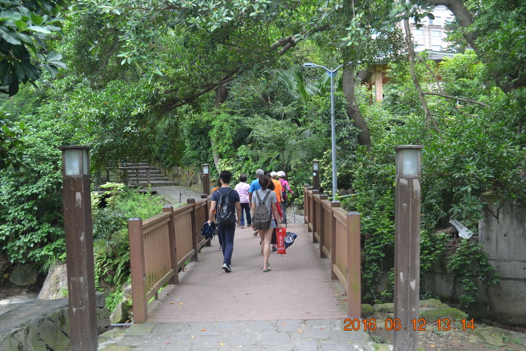 DSC_0185.JPG DSC_0185.JPG