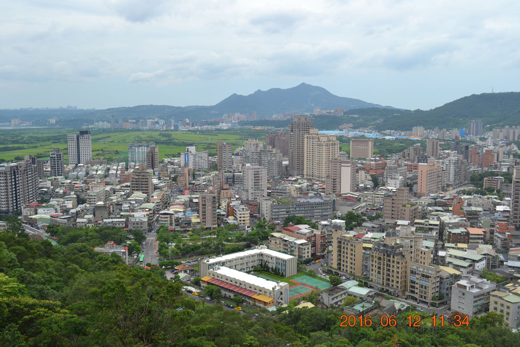DSC_0124.JPG DSC_0124.JPG