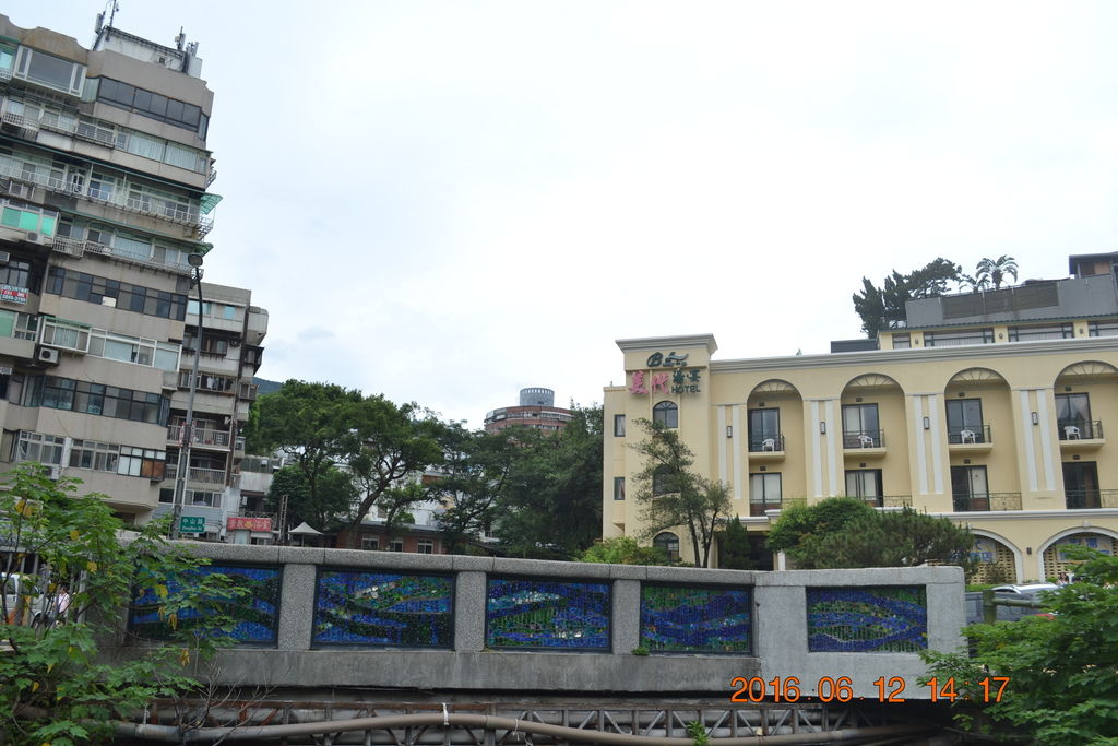 DSC_0303.JPG DSC_0303.JPG