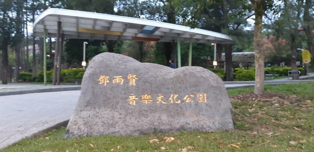 145256.jpg 145256.jpg
