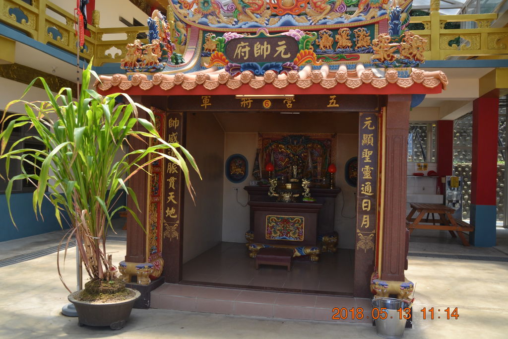 DSC_0081.JPG DSC_0081.JPG