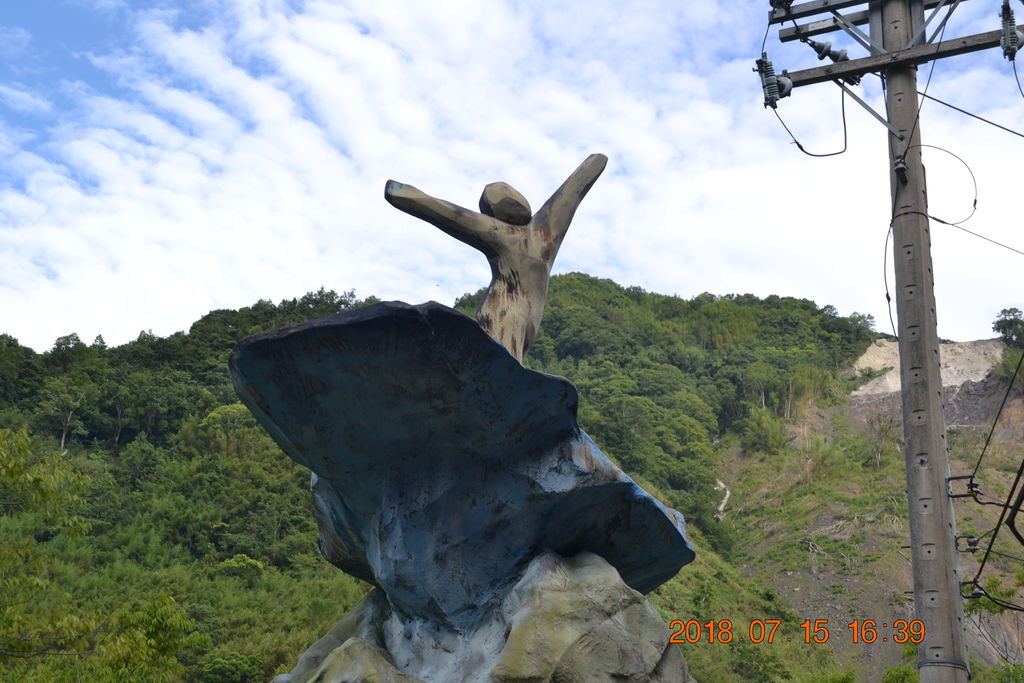DSC_0354.JPG DSC_0354.JPG