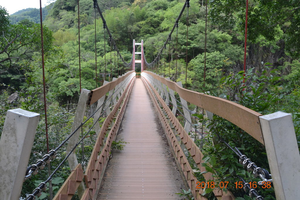 DSC_0353.JPG DSC_0353.JPG