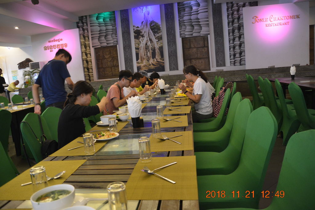DSC_0881.JPG DSC_0881.JPG