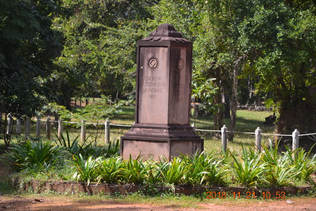 DSC_0798.JPG DSC_0798.JPG