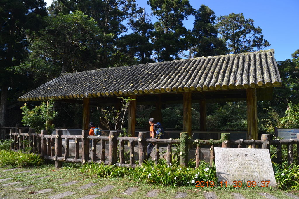 DSC_0071.JPG DSC_0071.JPG