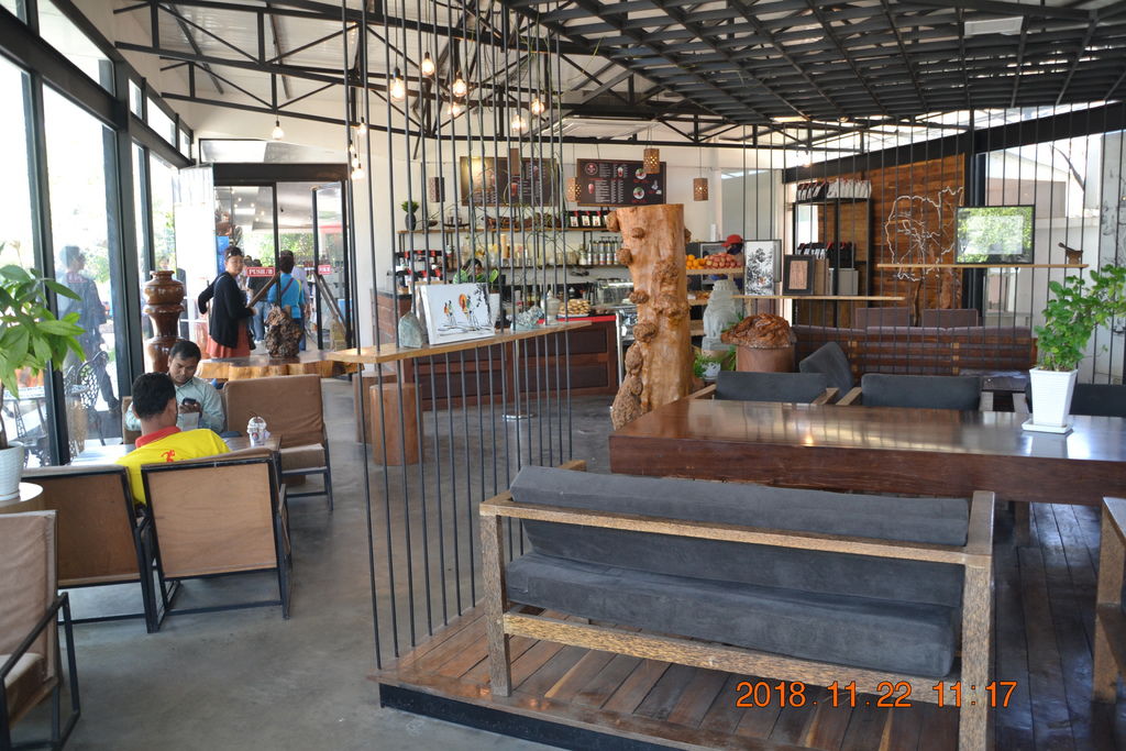 DSC_0128.JPG DSC_0128.JPG
