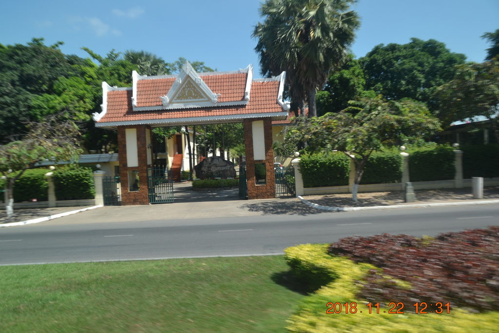 DSC_0143.JPG DSC_0143.JPG