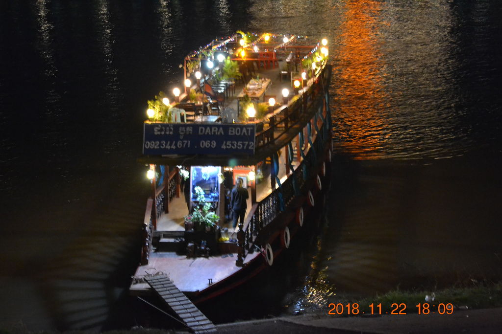 DSC_0318.JPG DSC_0318.JPG