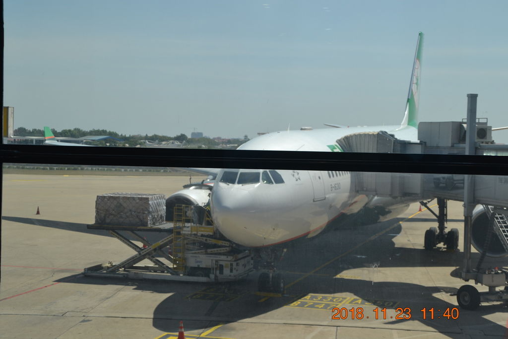 DSC_0410.JPG DSC_0410.JPG