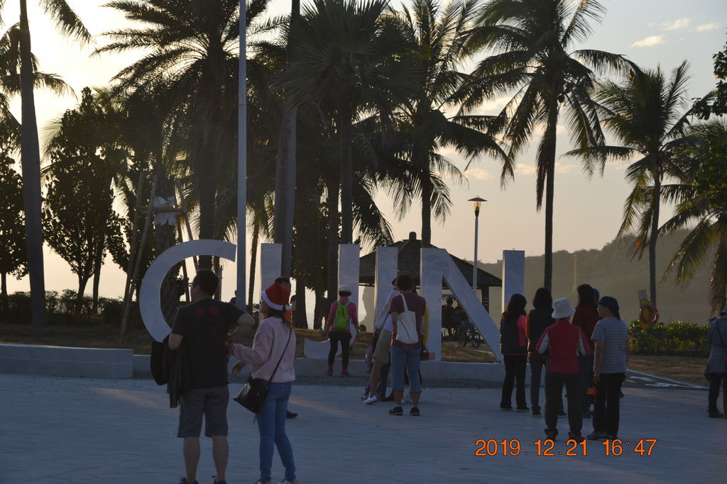 DSC_0205.JPG DSC_0205.JPG